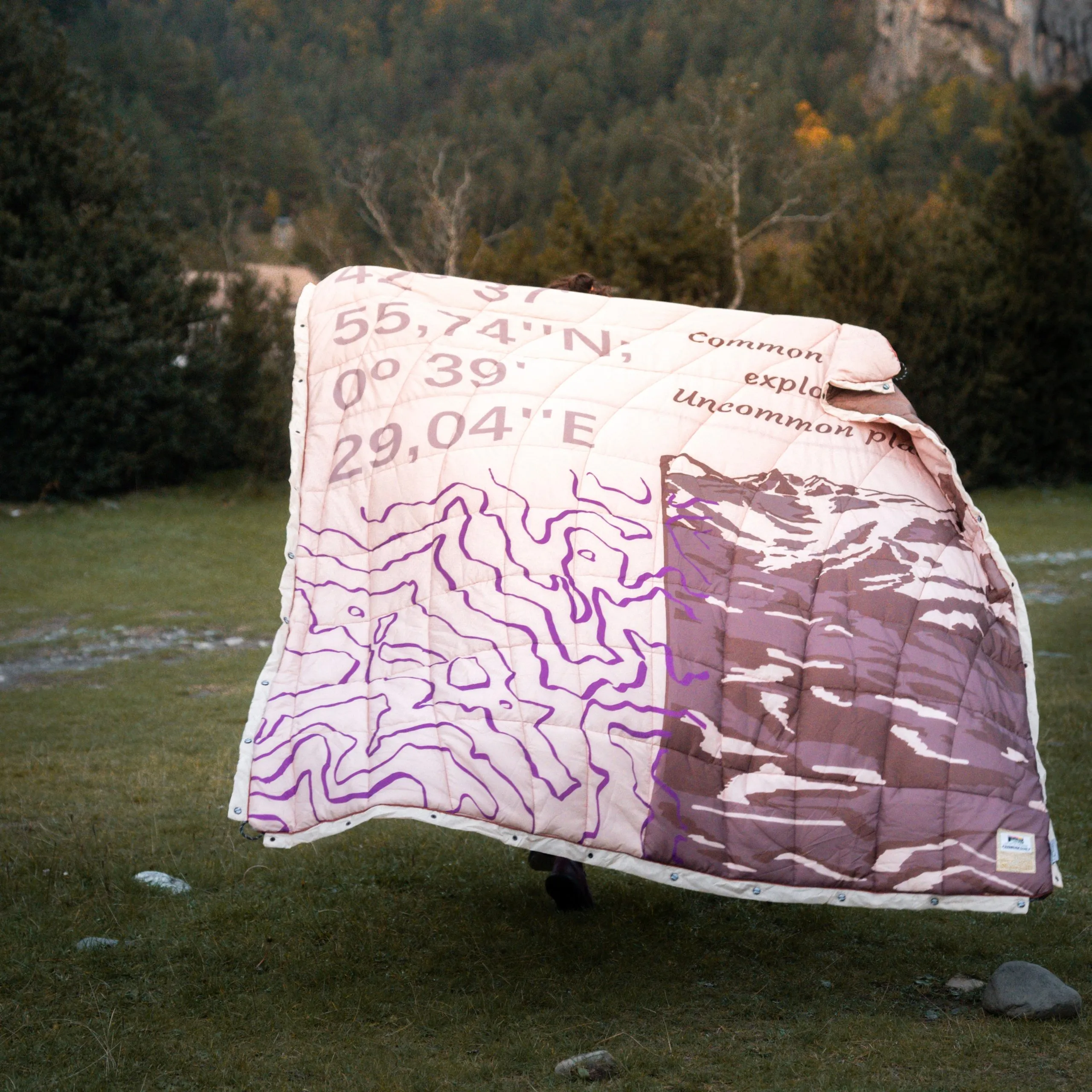 Double Quilt XL Les Pyrenees - Image 6