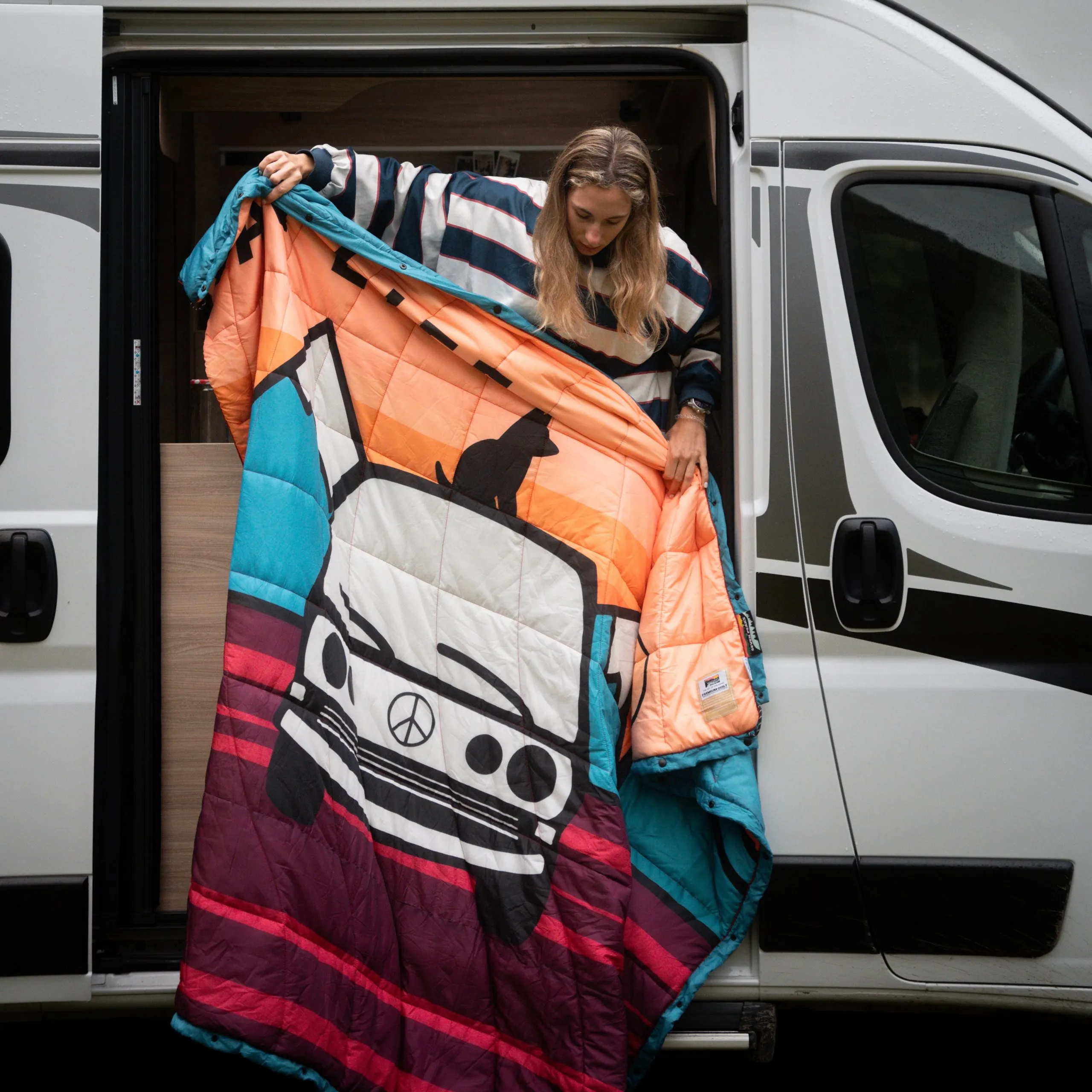 Double Sherpa Quilt XL Van Life - Image 3